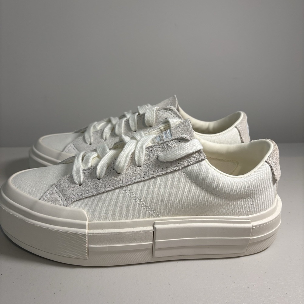 Converse All Star Cruise OX Size 9 Womens Canvas Platform Cream A08788C